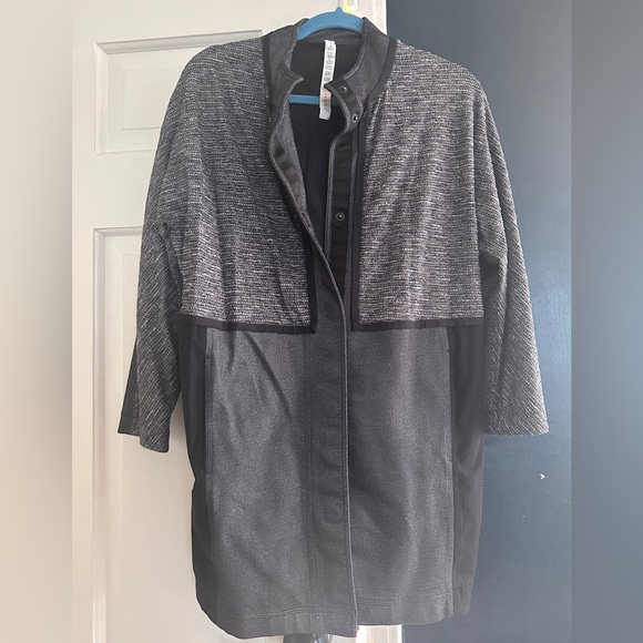 Lululemon City Jacket - Black and Grey - Oversized Look! Great condition! - Picture 1 of 5